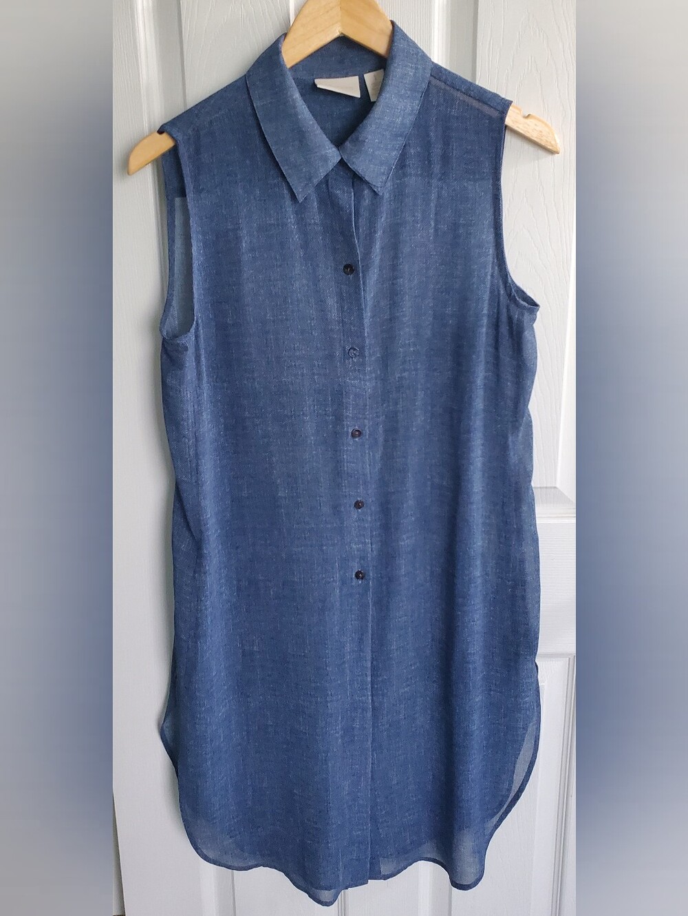 Chico's Size 1 M 8-10 Navy Button Down Sheer Sleeveless Layering Lagenlook Piece